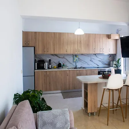 Lira * Kremasti (Rhodes)